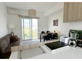 lexus Hotel'e Yürüme Mesafesinde Satılık 1+1 Renove Edilmiş Full Eşyalı Deniz Manzaralı Daire