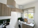 lexus Hotel'e Yürüme Mesafesinde Satılık 1+1 Renove Edilmiş Full Eşyalı Deniz Manzaralı Daire