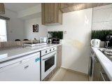 lexus Hotel'e Yürüme Mesafesinde Satılık 1+1 Renove Edilmiş Full Eşyalı Deniz Manzaralı Daire