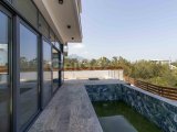 Çatalköy'de Modern, Lüks, Havuzlu, Deniz Manzaralı ve Türk Koçanlı Villa