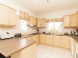 Esentepe'de Deniz Manzaralı ve Ful Eşyalı 3+1 İkiz Villa