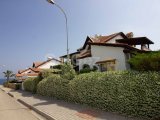 Esentepe'de Denize Yürüme Mesafesinde Satılık 4+1 Dağ ve Deniz Manzaralı, Bahçeli, Havuzlu Villa