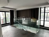 Girne Merkez'de Şahane Lüks Özel Çatı Teraslı Havuzlu 4+2 Penthouse