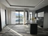 Girne Merkez'de Şahane Lüks Özel Çatı Teraslı Havuzlu 4+2 Penthouse