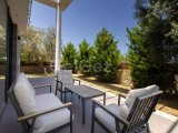 3 yatak odalı çağdaş tasarımlı LÜKS villa + deniz ve dağ manzarası + geniş teraslar