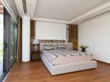 3 yatak odalı çağdaş tasarımlı LÜKS villa + deniz ve dağ manzarası + geniş teraslar