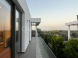 3 yatak odalı çağdaş tasarımlı LÜKS villa + deniz ve dağ manzarası + geniş teraslar