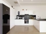Küçük Erenköy'de Satılık 2+1 Ful Eşyalı Özel Çatı Teraslı Lüks Penthouse Daire