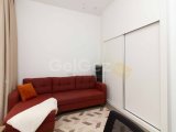 Küçük Erenköy'de Satılık 2+1 Ful Eşyalı Özel Çatı Teraslı Lüks Penthouse Daire