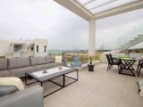 Küçük Erenköy'de Satılık 2+1 Ful Eşyalı Özel Çatı Teraslı Lüks Penthouse Daire
