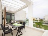 Küçük Erenköy'de Satılık 2+1 Ful Eşyalı Özel Çatı Teraslı Lüks Penthouse Daire
