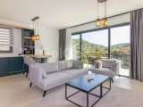 2 yatak odalı modern penthouse daire + ödüllü butik otel ve şarap çiftliğinin bir parçası + ortak yüzme havuzu + spor salonu + kafe + sauna + çocuk oyun alanı +