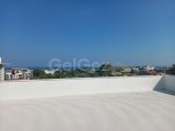 Alsancak'ta Kaçırılmayacak Fırsat! 1+1 Çatı Teraslı, Ortak Havuzlu Daire