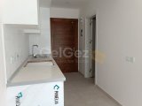 Zemin katta modern stüdyo + deniz manzarası + ortak havuz + plaja yürüme mesafesinde