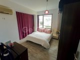 Çatalköy'de Geniş Arsa Üzerinde, Başka Bir Mülk İnşa Etmek İçin İdeal, Modern Tasarımlı 4+1 Villa