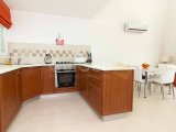 3 yatak odalı teras ev + full eşyalı + 18m x 6m ortak havuz + klima + mutfak aletleri + Sahipleri adına tapu KDV ödenmiş