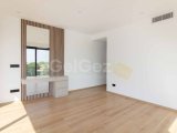 4 Yatak Odalı Yepyeni Modern Exclusive Villa + Denize Yürüme Mesafesinde Özel Havuz.