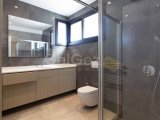 4 Yatak Odalı Yepyeni Modern Exclusive Villa + Denize Yürüme Mesafesinde Özel Havuz.