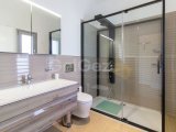 5 - 7 yatak odalı Lüks villa + 11m x 5m havuz + denize sıfır konum + full eşyalı + asansör + merkezi ısıtma + en iyi özellikler + Sahibinin adına tapu KDV ödenm