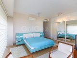 5 - 7 yatak odalı Lüks villa + 11m x 5m havuz + denize sıfır konum + full eşyalı + asansör + merkezi ısıtma + en iyi özellikler + Sahibinin adına tapu KDV ödenm