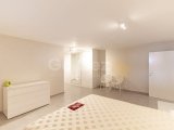 5 - 7 yatak odalı Lüks villa + 11m x 5m havuz + denize sıfır konum + full eşyalı + asansör + merkezi ısıtma + en iyi özellikler + Sahibinin adına tapu KDV ödenm