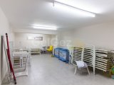 5 - 7 yatak odalı Lüks villa + 11m x 5m havuz + denize sıfır konum + full eşyalı + asansör + merkezi ısıtma + en iyi özellikler + Sahibinin adına tapu KDV ödenm