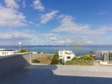5 - 7 yatak odalı Lüks villa + 11m x 5m havuz + denize sıfır konum + full eşyalı + asansör + merkezi ısıtma + en iyi özellikler + Sahibinin adına tapu KDV ödenm