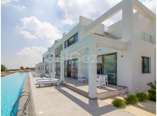 SADECE KÜÇÜLTÜLDÜ - Taşınmaya Hazır Yepyeni Bir Daire Satın Almak İçin Nadir Bir Fırsat - SUN VALLEY - Ortak Sonsuzluk Havuzlu ve Panoramik Deniz Manzaralı 3 Ya