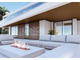 4 yatak odalı plan dışı villa + yüzme havuzu + garaj + çeşitli seçenekler mevcuttur + Ödeme planı seçeneği