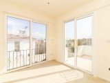 3 yatak odalı ikinci el villa + çatı terası Sahibinin adına tapu KDV ödenmiş