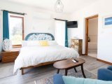 3 yatak odalı bungalov + yüzme havuzu + klima, traverten mermer + geniş teras + olağanüstü panoramik manzara + Sahibinin adına tapu, KDV ödenmiş