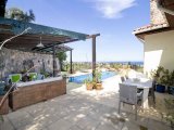 3 yatak odalı bungalov + yüzme havuzu + klima, traverten mermer + geniş teras + olağanüstü panoramik manzara + Sahibinin adına tapu, KDV ödenmiş