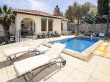 3 yatak odalı bungalov + yüzme havuzu + klima, traverten mermer + geniş teras + olağanüstü panoramik manzara + Sahibinin adına tapu, KDV ödenmiş
