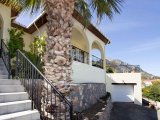 3 yatak odalı bungalov + yüzme havuzu + klima, traverten mermer + geniş teras + olağanüstü panoramik manzara + Sahibinin adına tapu, KDV ödenmiş