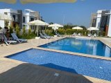 Tüm Yerel Hizmetlere Yakın, Geniş Çatı Teraslı, Deniz ve Dağ Manzaralı, Ortak Havuzlu 2 Yatak Odalı Lüks Penthouse