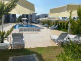 Tüm Yerel Hizmetlere Yakın, Geniş Çatı Teraslı, Deniz ve Dağ Manzaralı, Ortak Havuzlu 2 Yatak Odalı Lüks Penthouse