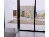1 yatak odalı Denize sıfır yeni tatil dairesi + ortak yüzme havuzlu + site içi + Deniz ve Dağ manzarası + plaja yürüme mesafesinde