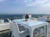 Lüks 2 Yatak Odalı Denize Sıfır Penthouse + Çatı Terası + Ortak Yüzme Havuzu + Yürüme Mesafesinde Plaj + Gelişmekte Olan Yat Limanı