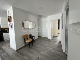 Lüks 2 Yatak Odalı Denize Sıfır Penthouse + Çatı Terası + Ortak Yüzme Havuzu + Yürüme Mesafesinde Plaj + Gelişmekte Olan Yat Limanı