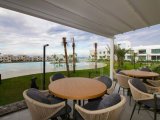 2 yatak odalı Seaside Luxury Loft çatı katı + yepyeni + ikinci el + çatı terası + ortak yüzme havuzu + yürüme mesafesinde plaj + gelecekteki yat marinası