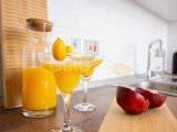 2 yatak odalı modern LOFT penthouse daire + tam donanımlı + çatı terası + ortak yüzme havuzu + bar + plaja ve süpermarkete yürüme mesafesinde + deniz ve dağ man