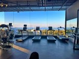 2 yatak odalı lüks penthouse daire + özel çatı terası + ortak yüzme havuzları + restoran + SPA merkezi + tenis kortu + golf