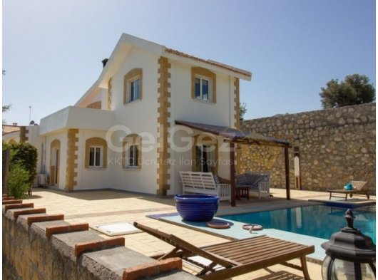 Stunning Elevated Views Of The Mediterranean Coastline From This Well Presented 3 Bedroom Villa + Private Pool