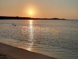 TÜRKÇE BAŞLIK - Konum, Konum, Konum - ESK'ya (Girne İngiliz Okulu) Yakın Bellapais Köyü'nün Tarihi Ve Çok Aranan Bölgesinde Güzel Sunumlu 3 Yatak Odalı