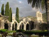 TÜRKÇE BAŞLIK - Konum, Konum, Konum - ESK'ya (Girne İngiliz Okulu) Yakın Bellapais Köyü'nün Tarihi Ve Çok Aranan Bölgesinde Güzel Sunumlu 3 Yatak Odalı