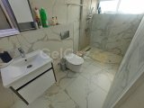 Müthiş manzaralı 5 yatak odalı ikinci el satılık villa + böbrek şeklinde yüzme havuzu + tam eşyalı + elektrikli garaj kapısı + elektrikli kapaklı jakuzi + güneş