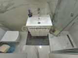 Müthiş manzaralı 5 yatak odalı ikinci el satılık villa + böbrek şeklinde yüzme havuzu + tam eşyalı + elektrikli garaj kapısı + elektrikli kapaklı jakuzi + güneş