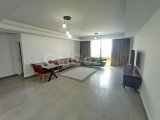 2 yatak odalı bahçe daire + tamamen mobilyalı + ortak havuzlar + spor salonu + sauna + yepyeni wellness merkezi + denize muhteşem manzaralar