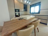 Modern ve lüks 3 yeniden satış penthouse daire + tam donanımlı + ortak yüzme havuzu + çocuk oyun alanı + muhteşem deniz ve dağ manzarası