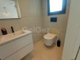 Modern ve lüks 3 yeniden satış penthouse daire + tam donanımlı + ortak yüzme havuzu + çocuk oyun alanı + muhteşem deniz ve dağ manzarası
